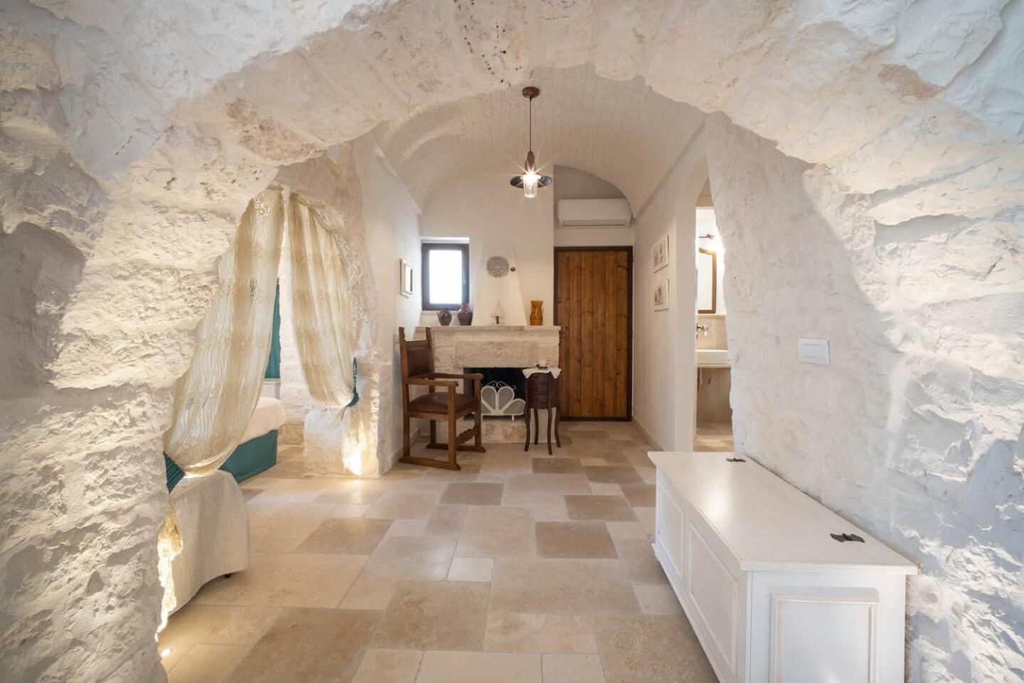 Valle D'Itria Trulli E Alcova Mikael Cisternino Exterior foto
