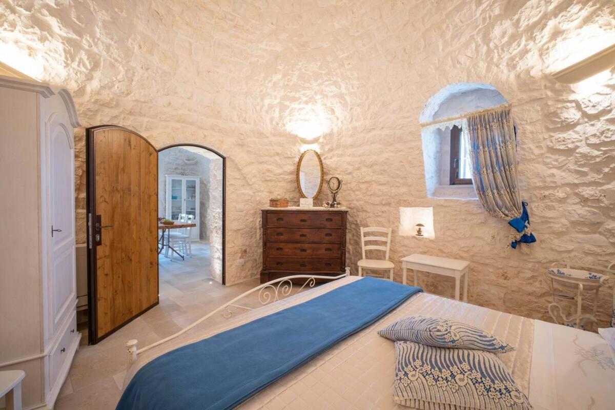 Valle D'Itria Trulli E Alcova Mikael Cisternino Exterior foto