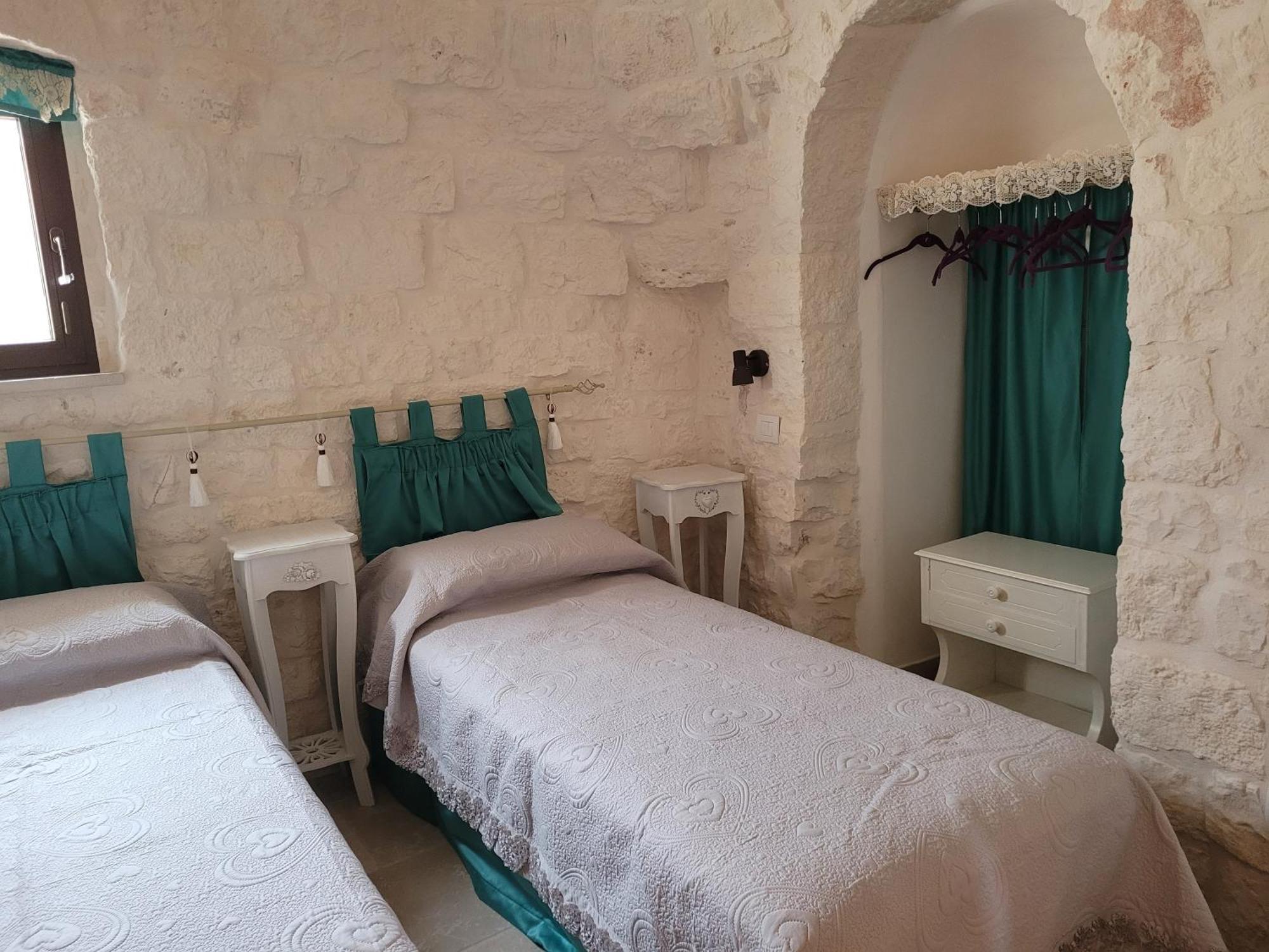 Valle D'Itria Trulli E Alcova Mikael Cisternino Exterior foto
