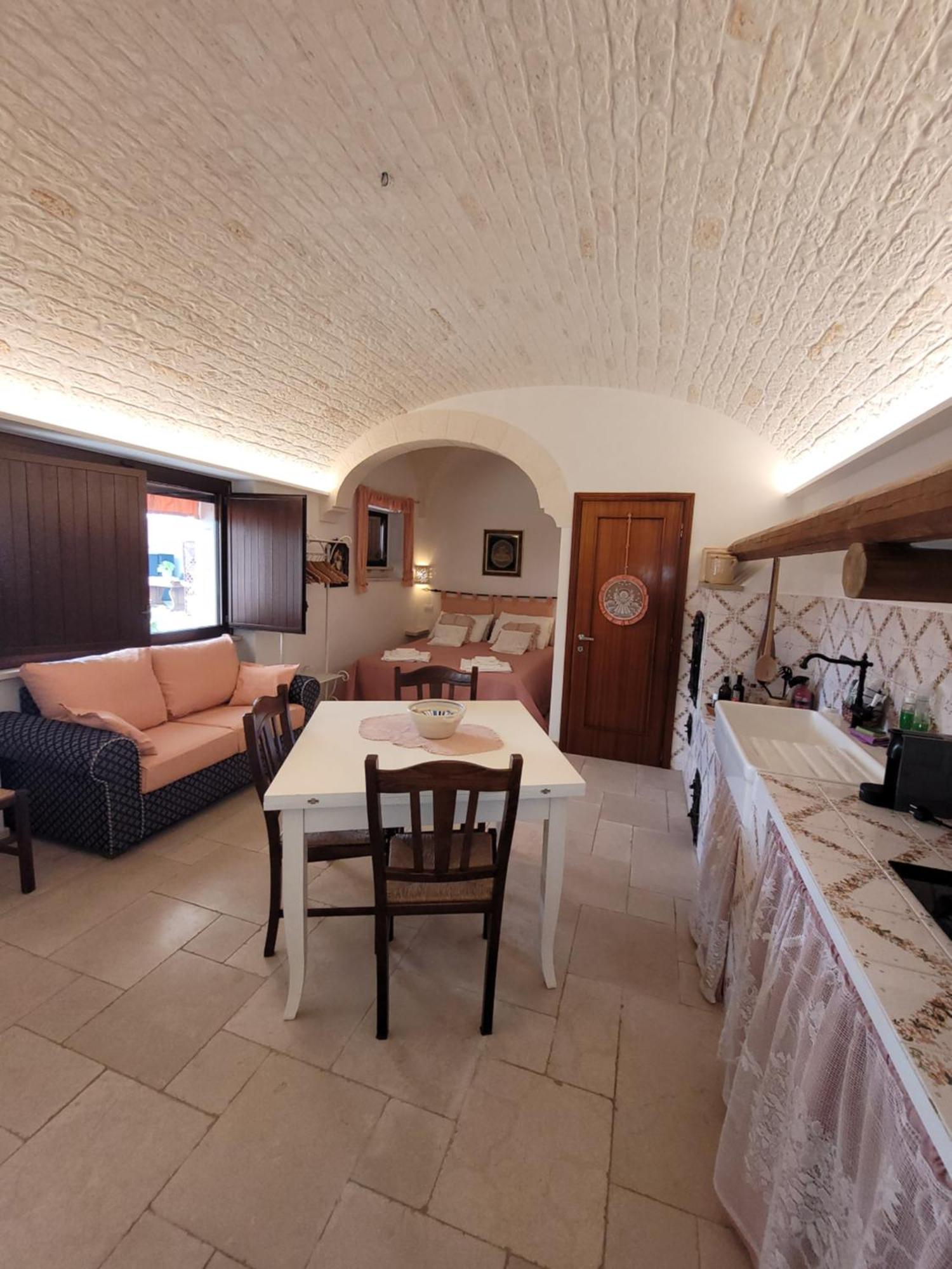 Valle D'Itria Trulli E Alcova Mikael Cisternino Exterior foto